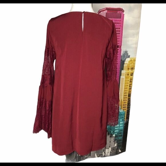Mustard Seed Solid Lace Bell Sleeve Plum NWT - Picture 2 of 6
